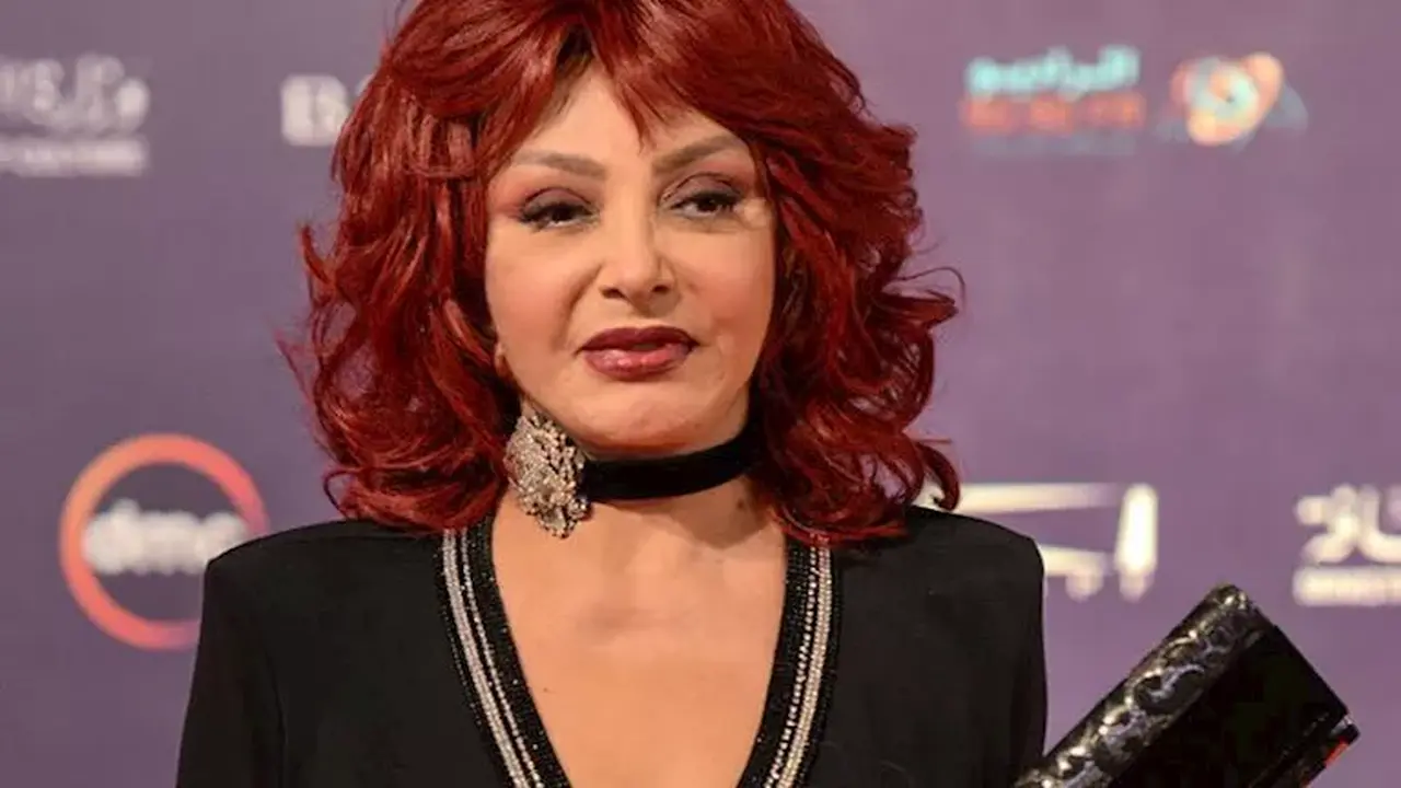 تصدرت التريند.. نبيلة عبيد تخطف الأضواء بعد ظهورها المفاجئ مع هاني شاكر